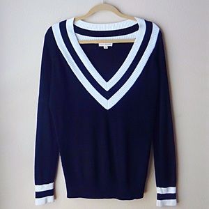 Black and White Knit Sweater | M